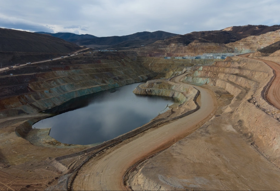 President Ilham Aliyev inspects “Damirli” Ore Processing Complex in Janyataq village, Aghdara (PHOTO)