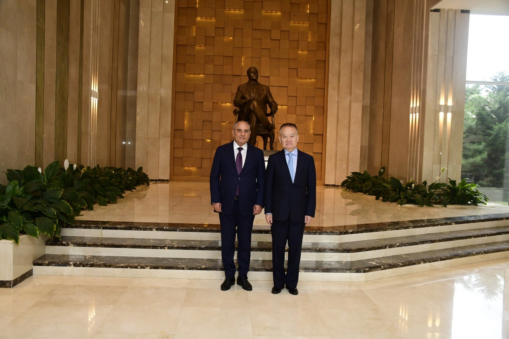 Azerbaijan, China deepen dialogue on strategic ties (PHOTO)