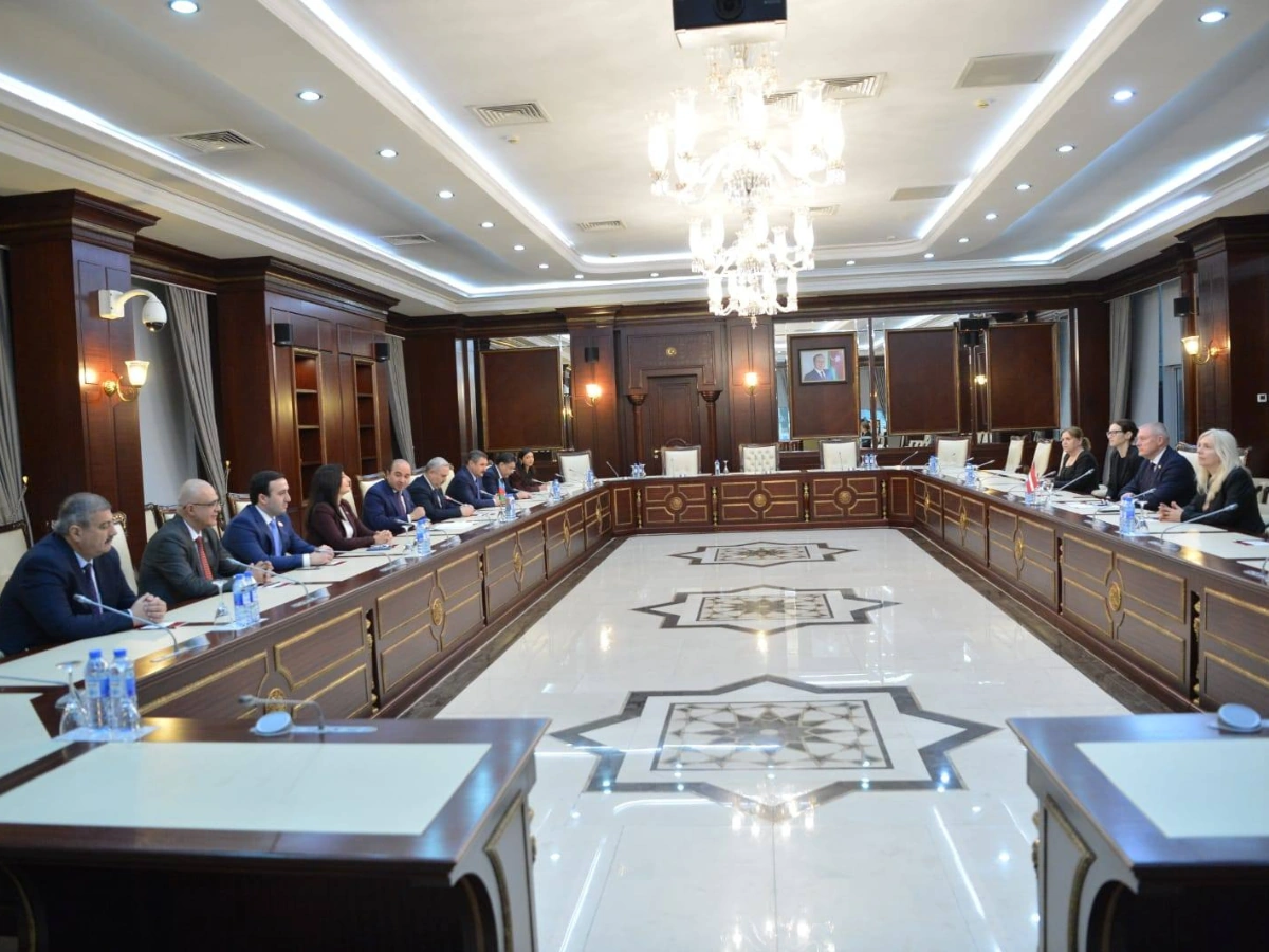 Azerbaijan, Latvia discuss co-op in agriculture, food industry, healthcare (PHOTO)