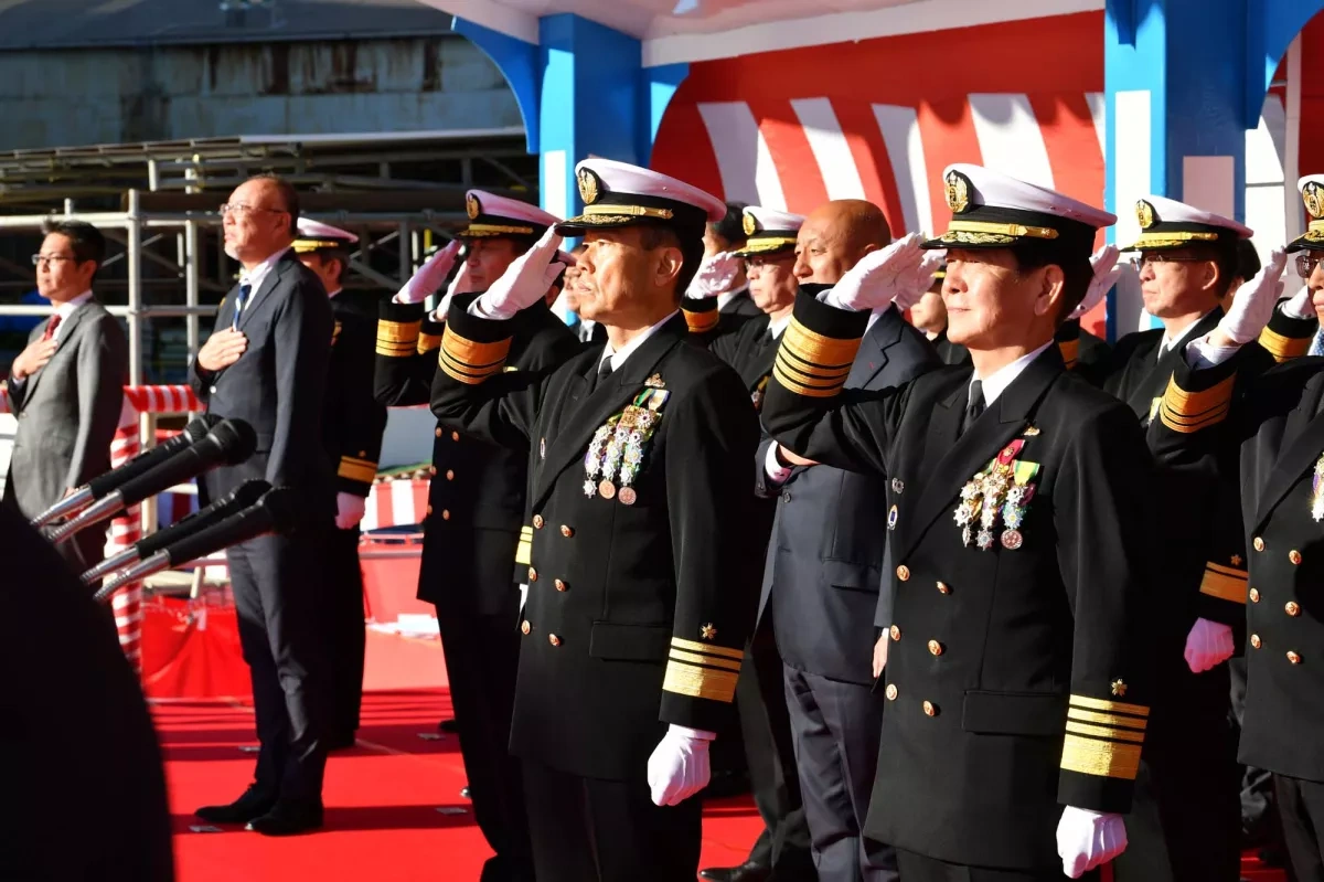 Mitsubishi delivers final Mogami-class frigate needed for Japan's navy overhaul