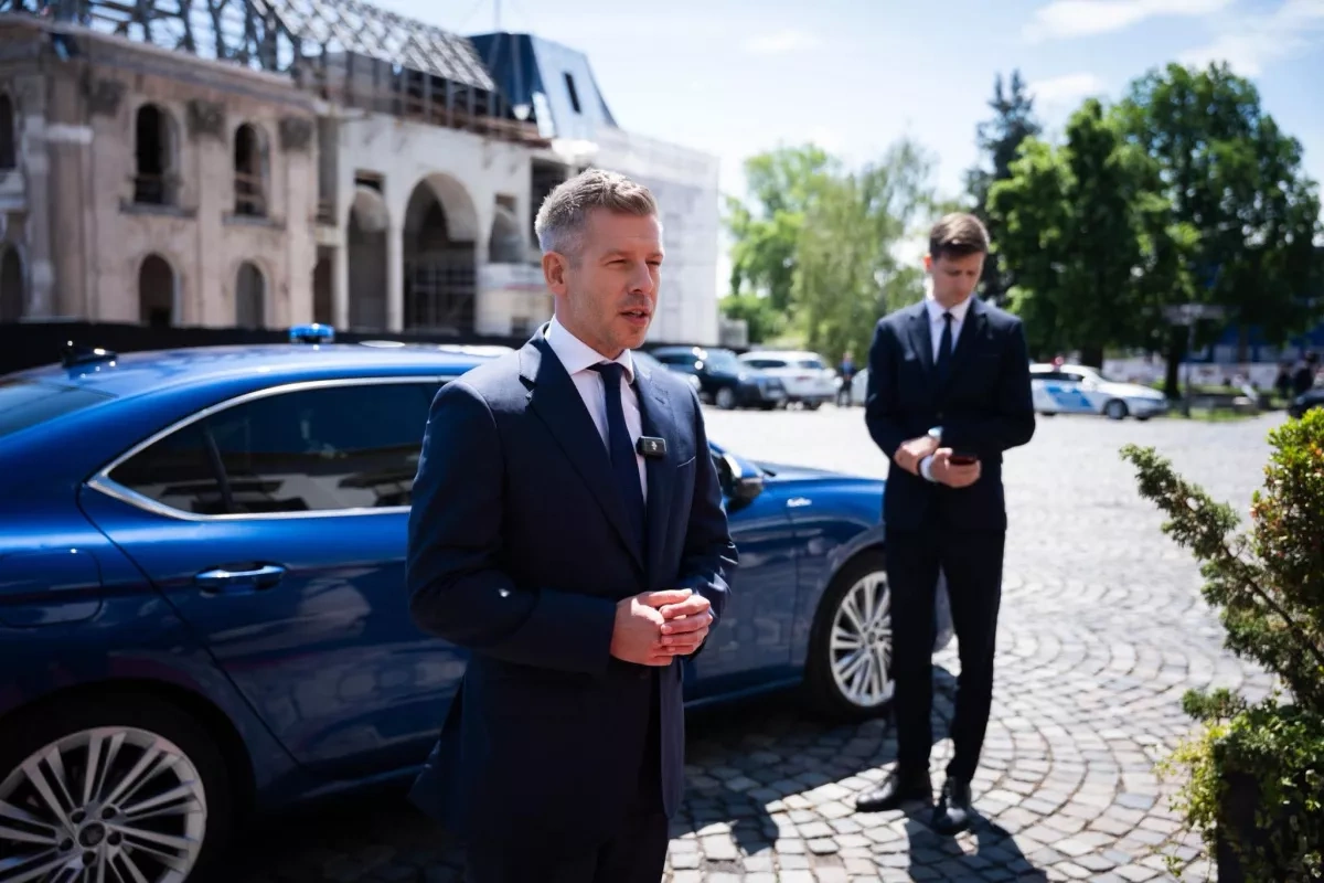 Magyar to use Škoda as official car, rejects government residence