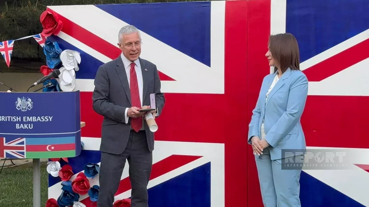 UK ambassador awards BP Azerbaijan VP, British Council head on behalf of King PHOTO