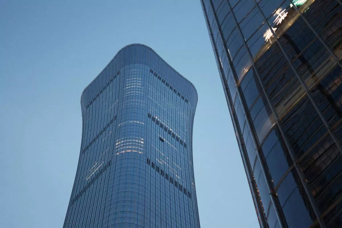 Small aircraft crashes into Beijing's tallest skyscraper VIDEO