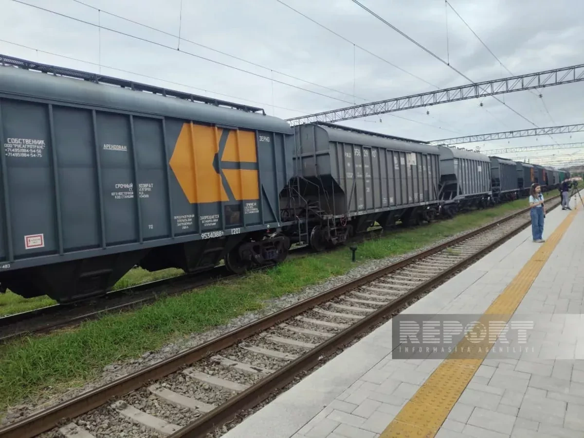 Azerbaijan facilitates transit of 770 tons of wheat to Armenia PHOTO