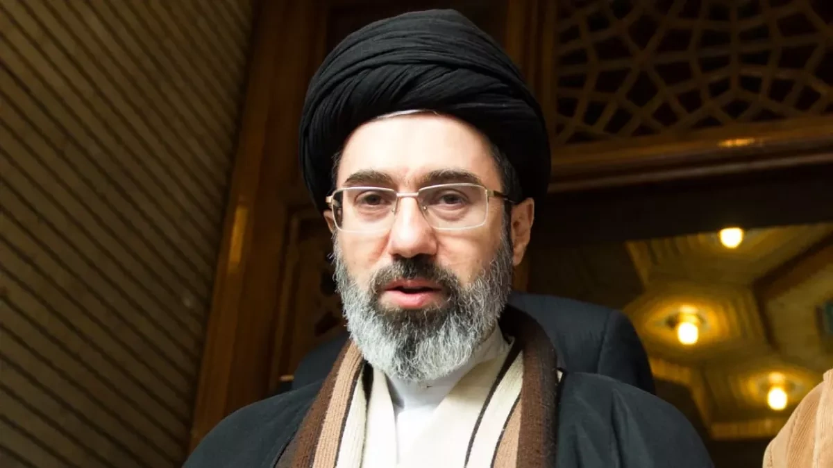 Iran’s new Supreme leader says Strait of Hormuz must remain closed