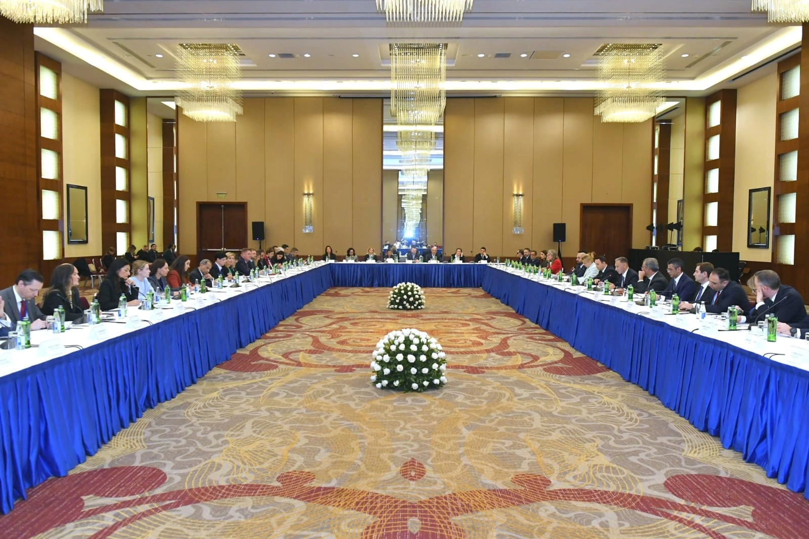 Azerbaijani, U.S. companies discuss cooperation in AI, cybersecurity and digital technologies (PHOTO)