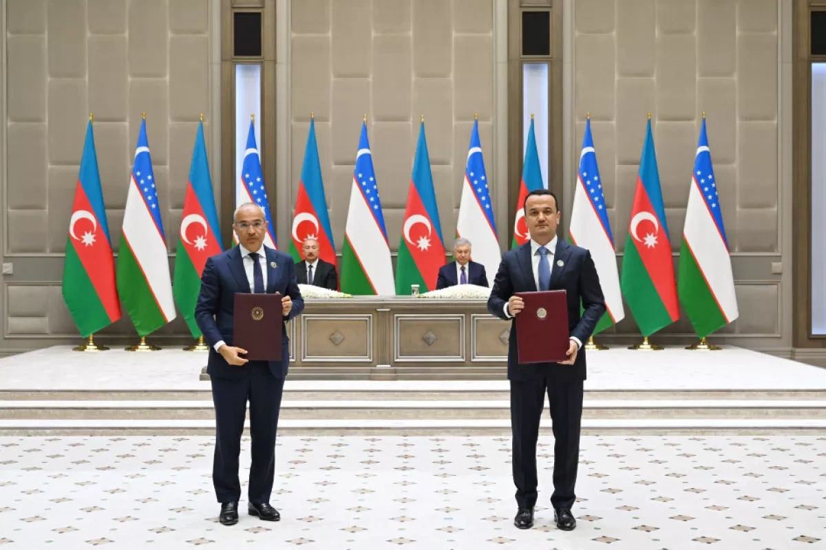 Azerbaijan, Uzbekistan sign bilateral documents in Tashkent PHOTO