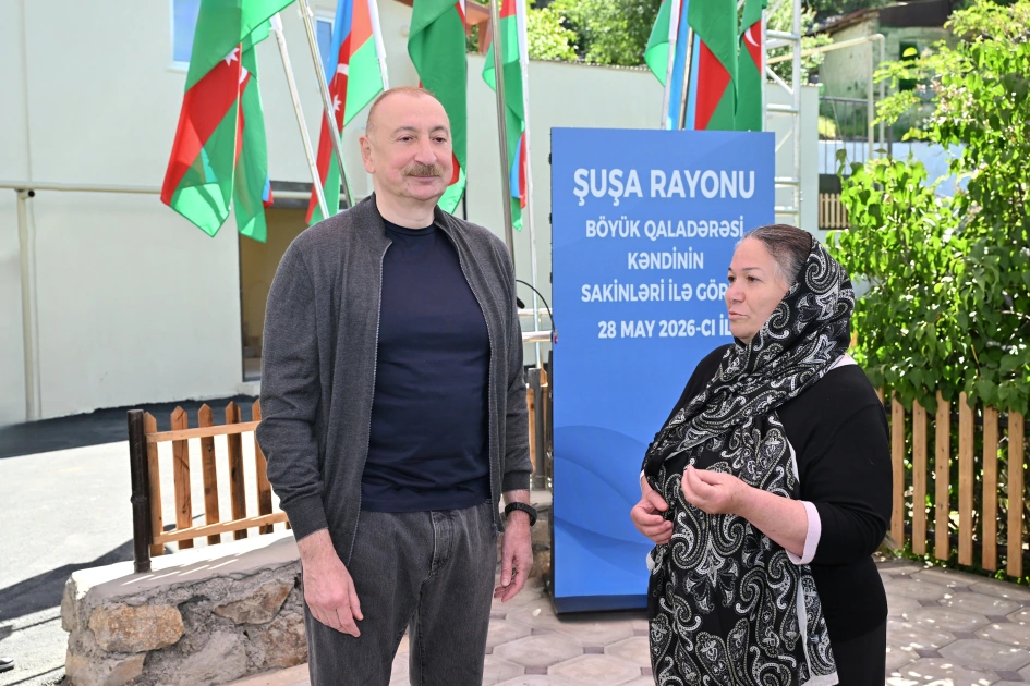 President Ilham Aliyev inspects reconstruction progress in Boyuk Galaderesi village of Shusha district, meets with residents (PHOTO)