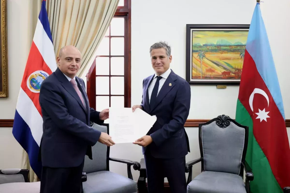 Azerbaijani ambassador presents copy of credentials to Costa Rican FM