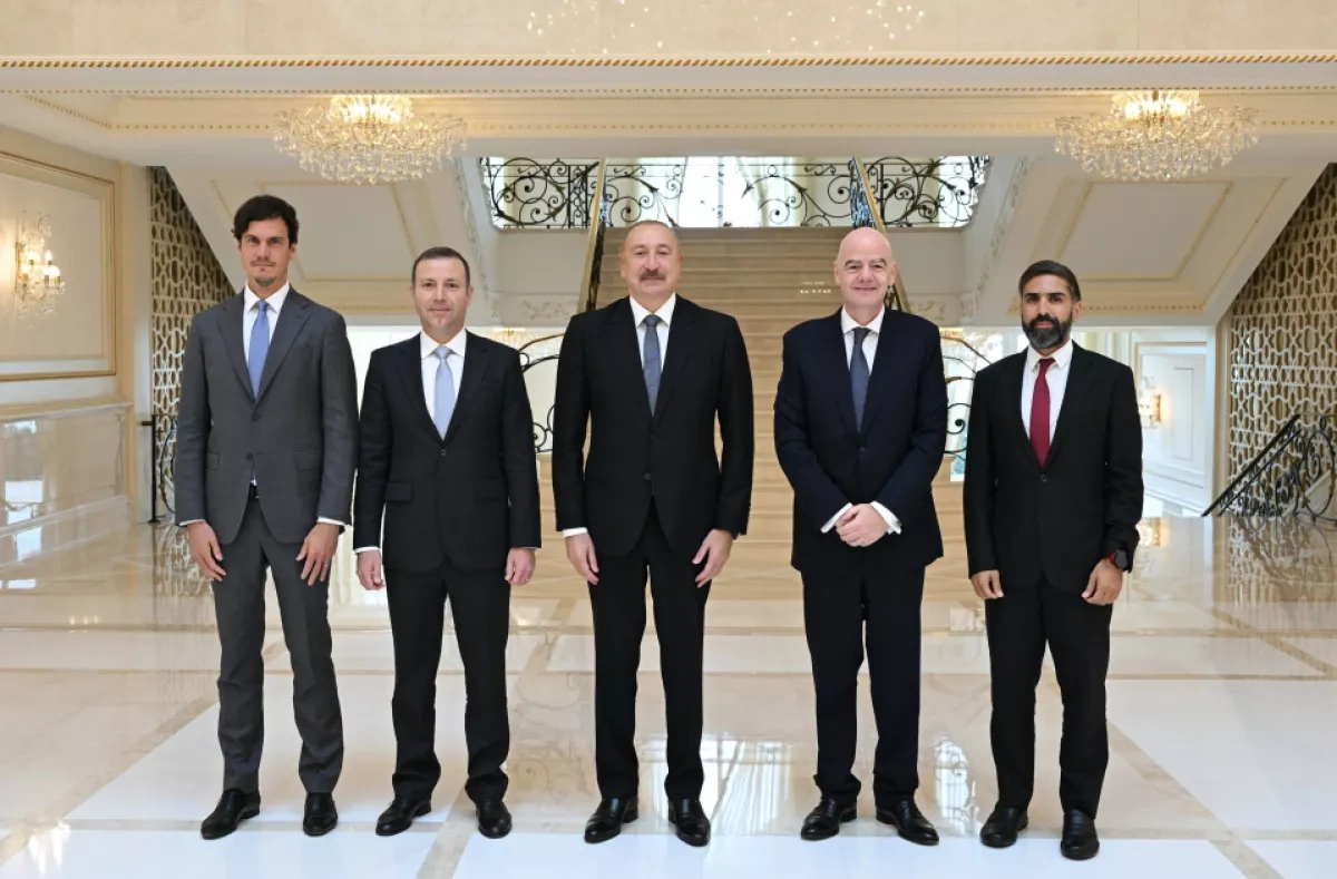 President Aliyev, FIFA chief focus on future of football in Azerbaijan PHOTO