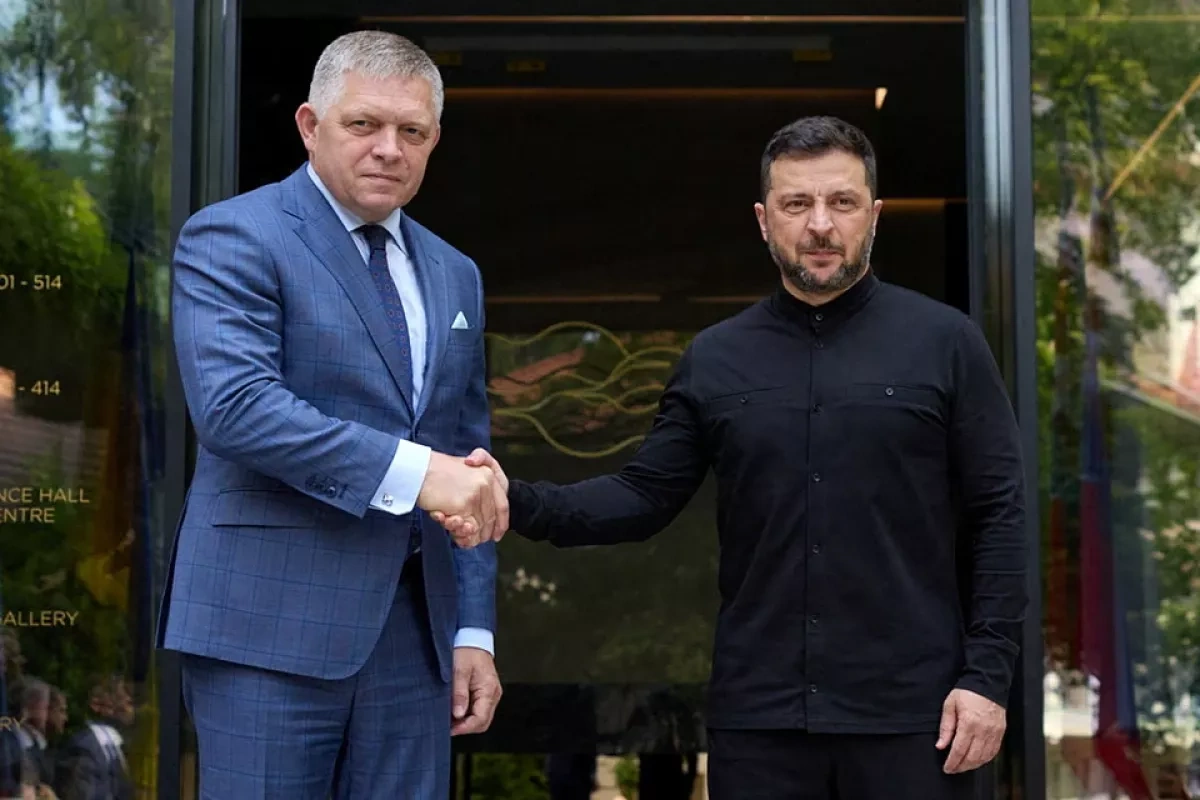 Zelenskyy, Fico discuss EU integration, energy cooperation, peace efforts