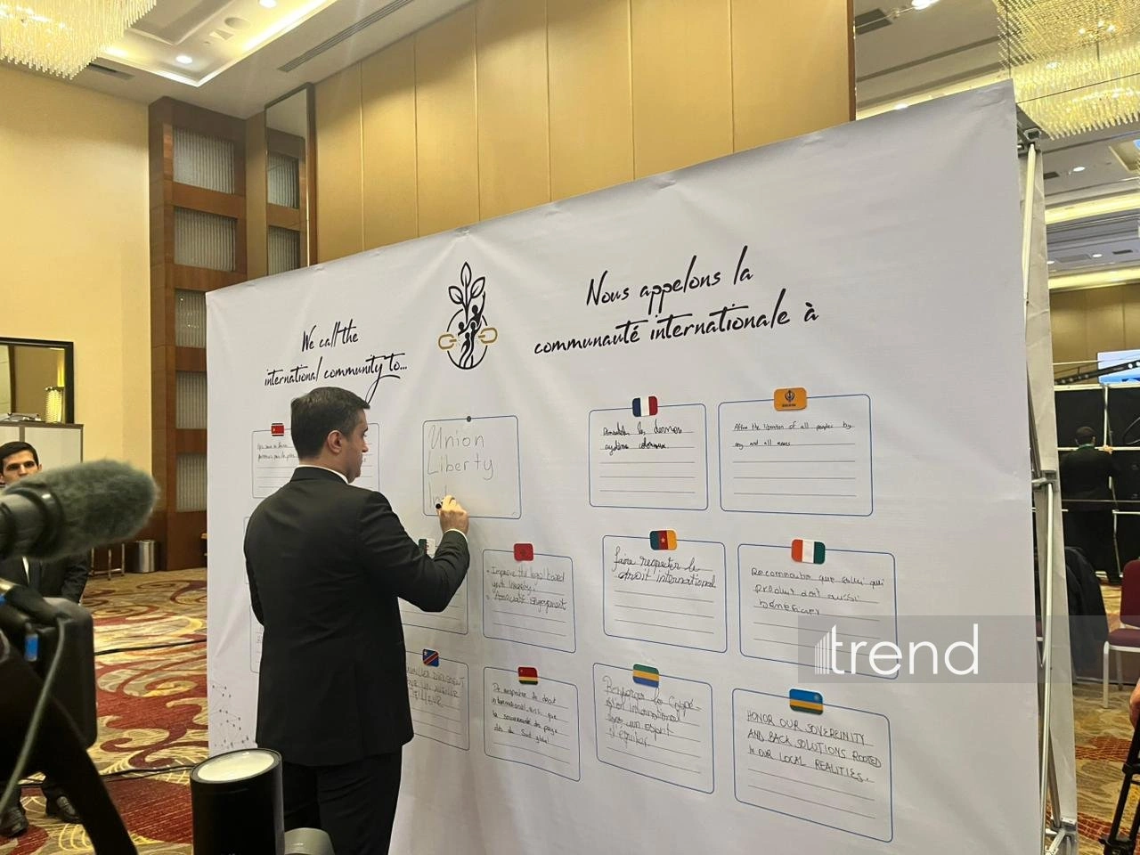 Azerbaijan's Baku hosts International Youth Forum on "Strengthening role of youth in postcolonial era" (PHOTO)