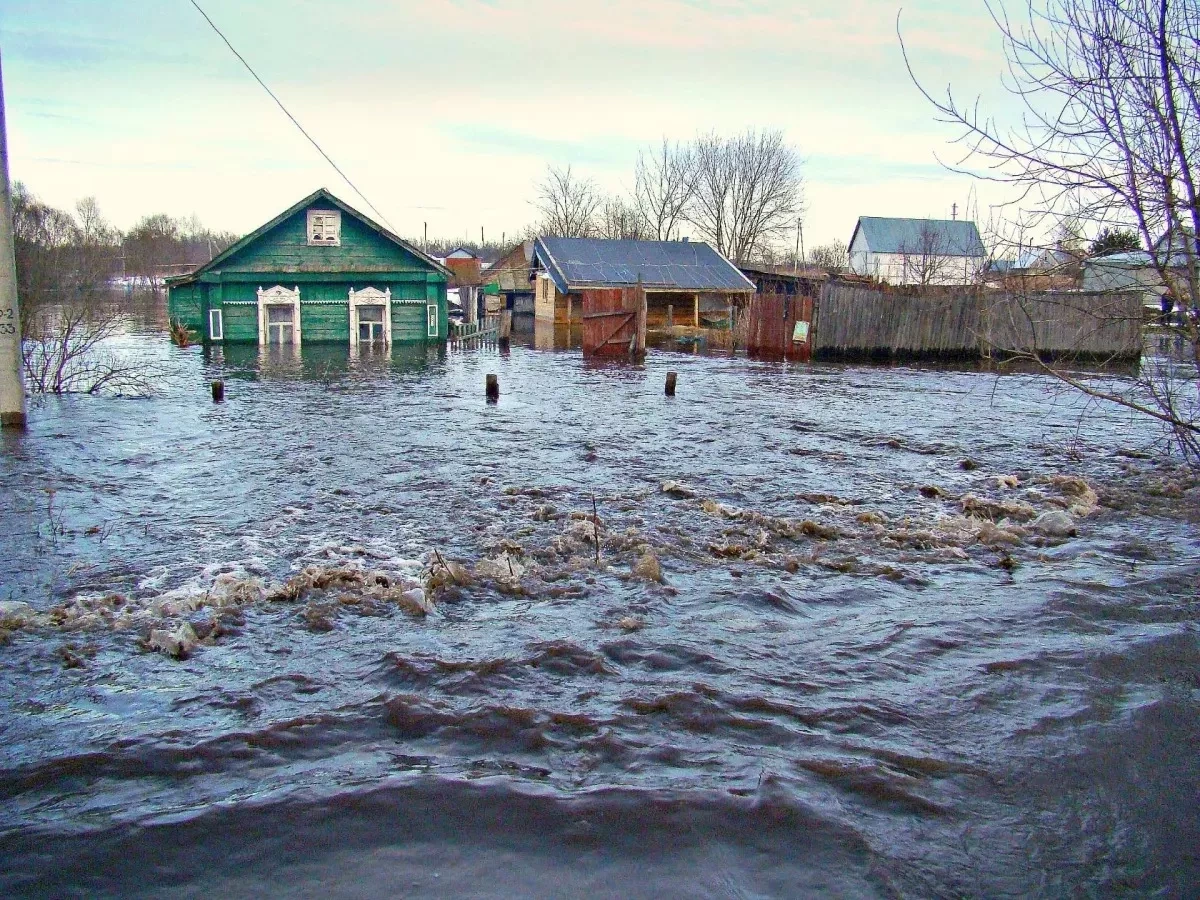 Russians warned of abnormal rainfall, flood risks