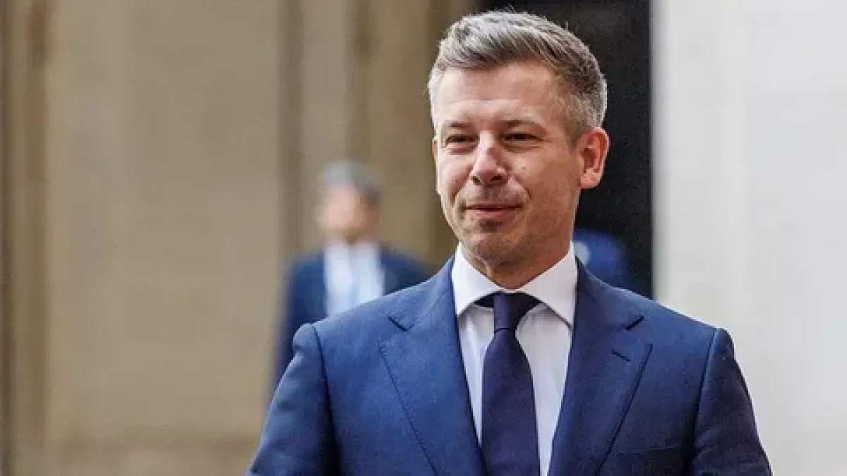 Hungarian PM recalls Orbán’s spouse rocked him as baby
