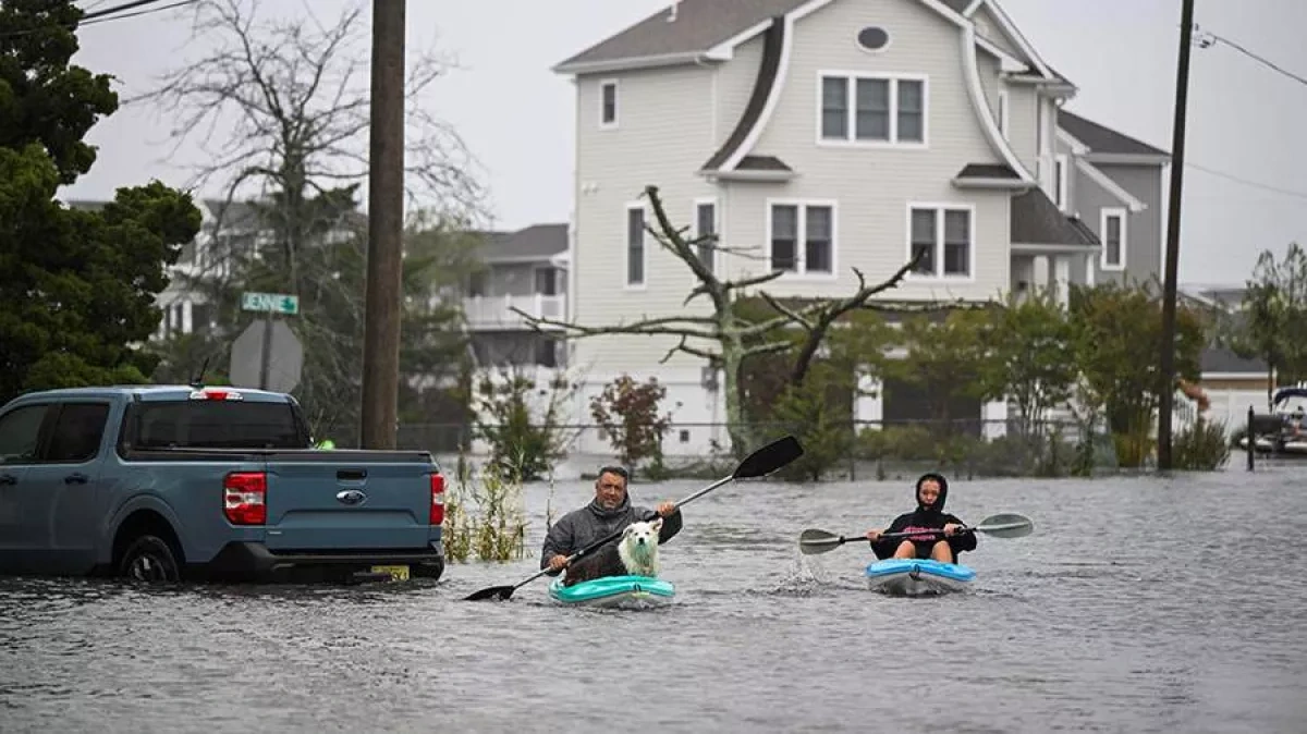 Powerful nor’easter batters US East Coast with flooding, high winds