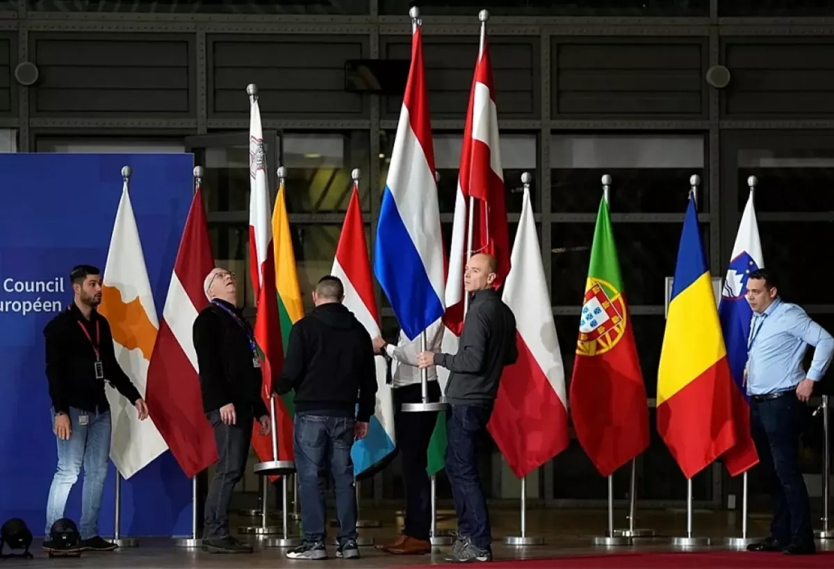 One against 26: Is the EU ready to scrap the veto? Expert opinions on Caliber.Az