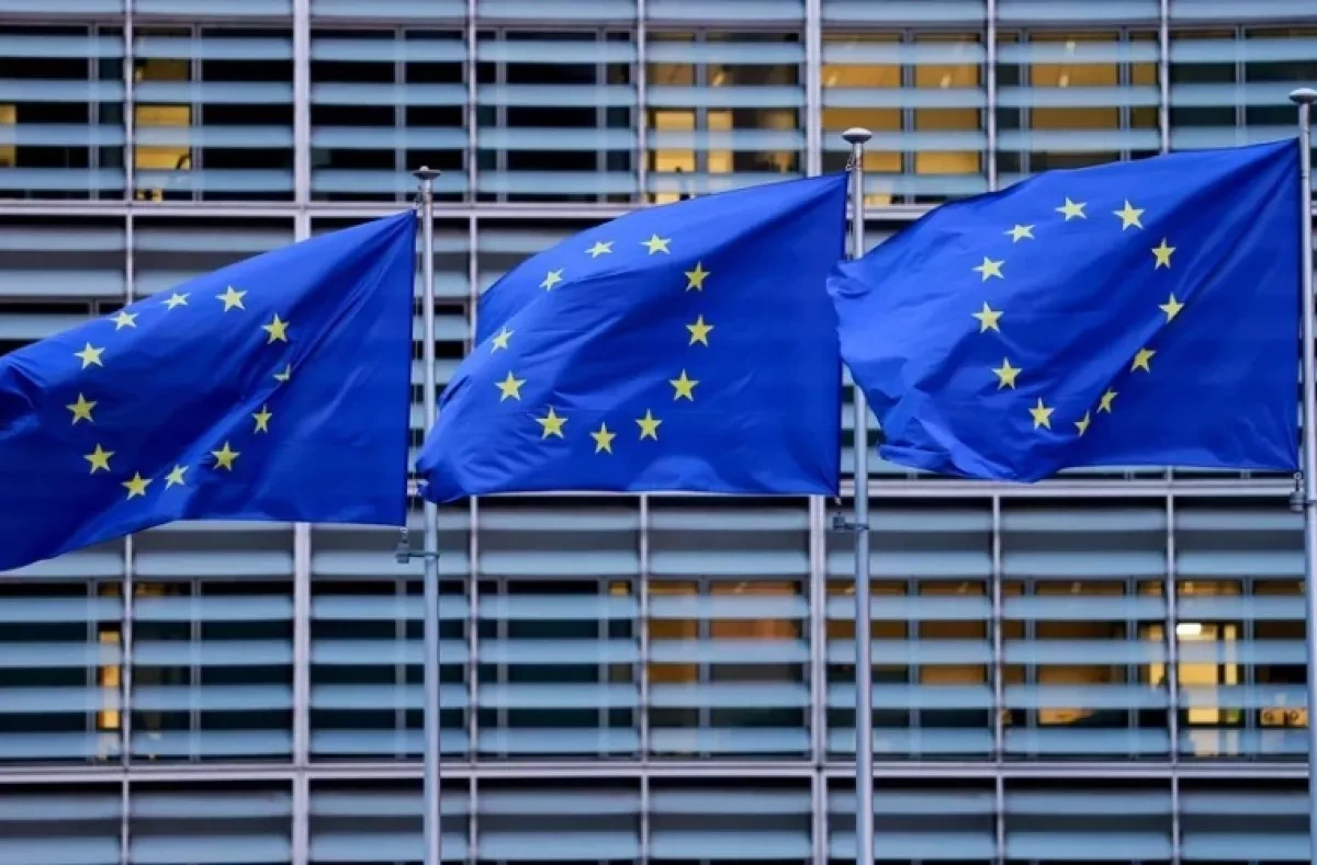 EU prepares for prolonged fuel crisis, to issue airline guidance