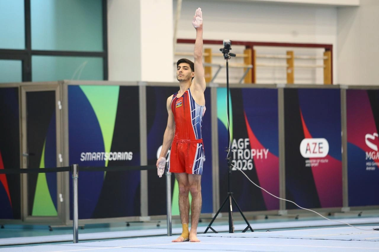 Azerbaijani gymnasts win medals at tournament in Baku (PHOTO)