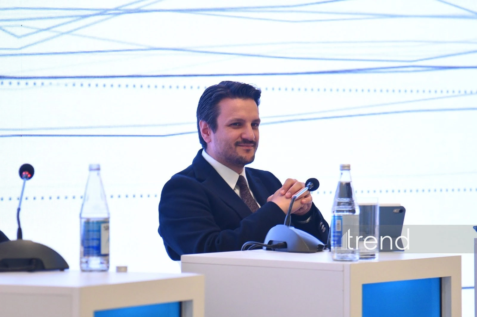 World Forum on Intercultural Dialogue hosts “Business Dialogue” panel session in Baku (PHOTO)