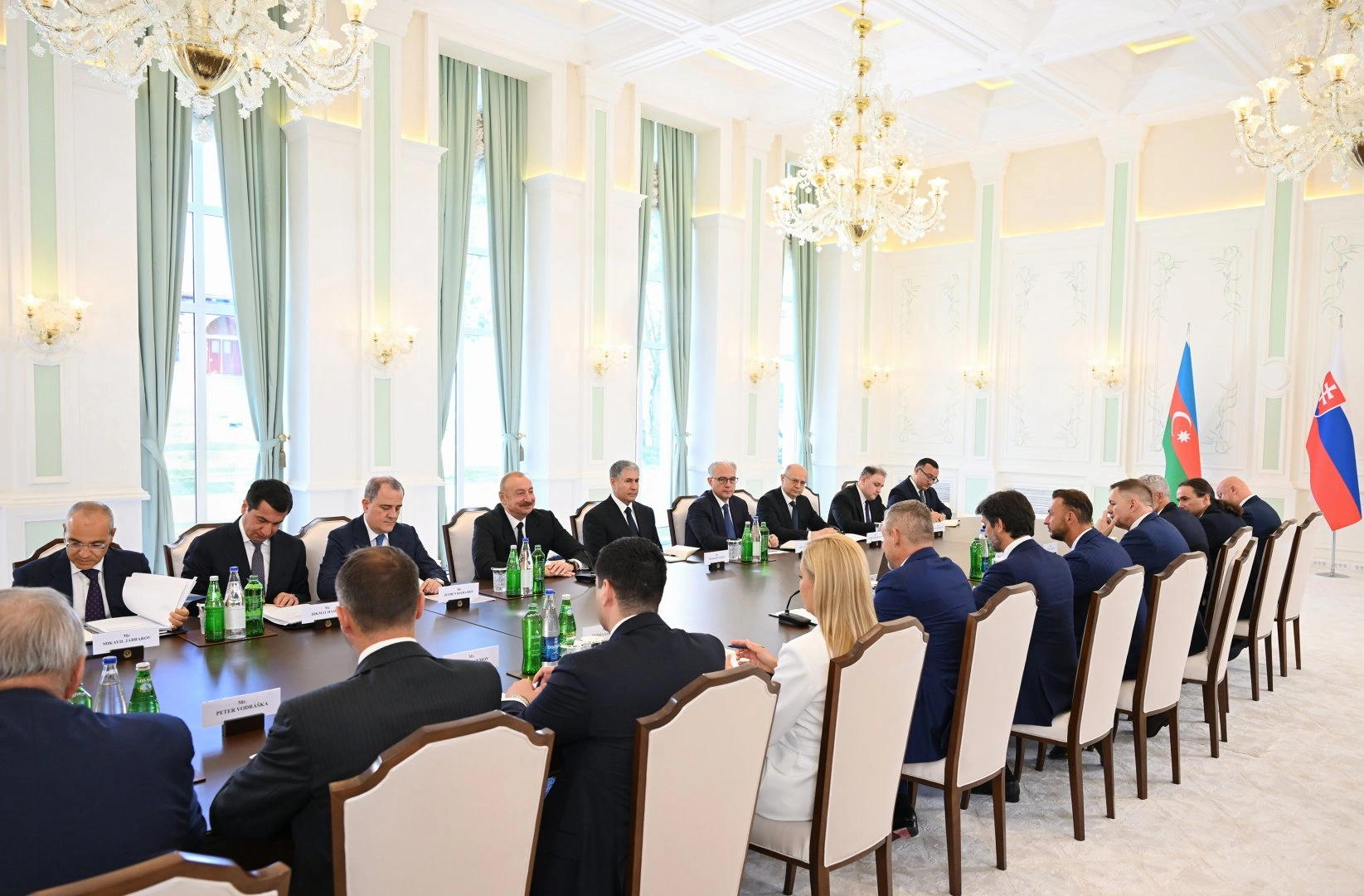 President Ilham Aliyev holds expanded meeting with President of Slovakia in Shusha (PHOTO)