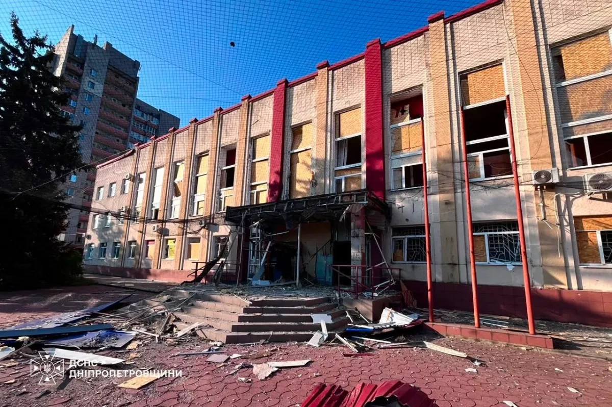 Russian forces launch overnight strikes on Ukraine, casualties reported PHOTO