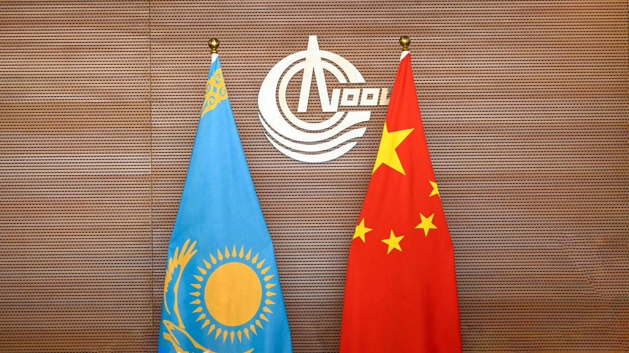 KazMunayGas, China's CNOOC discuss expanding strategic cooperation