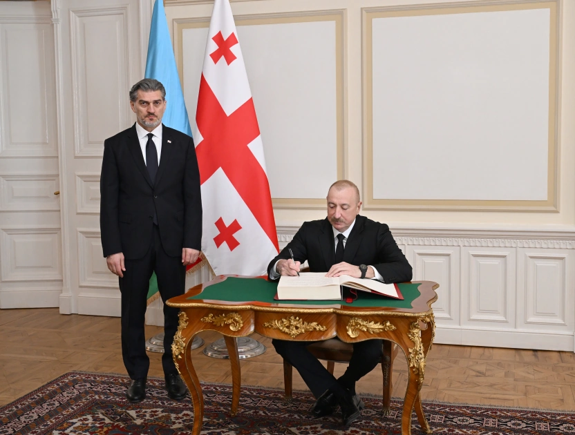 President Ilham Aliyev holds one-on-one meeting with President of Georgia Mikheil Kavelashvili (PHOTO)