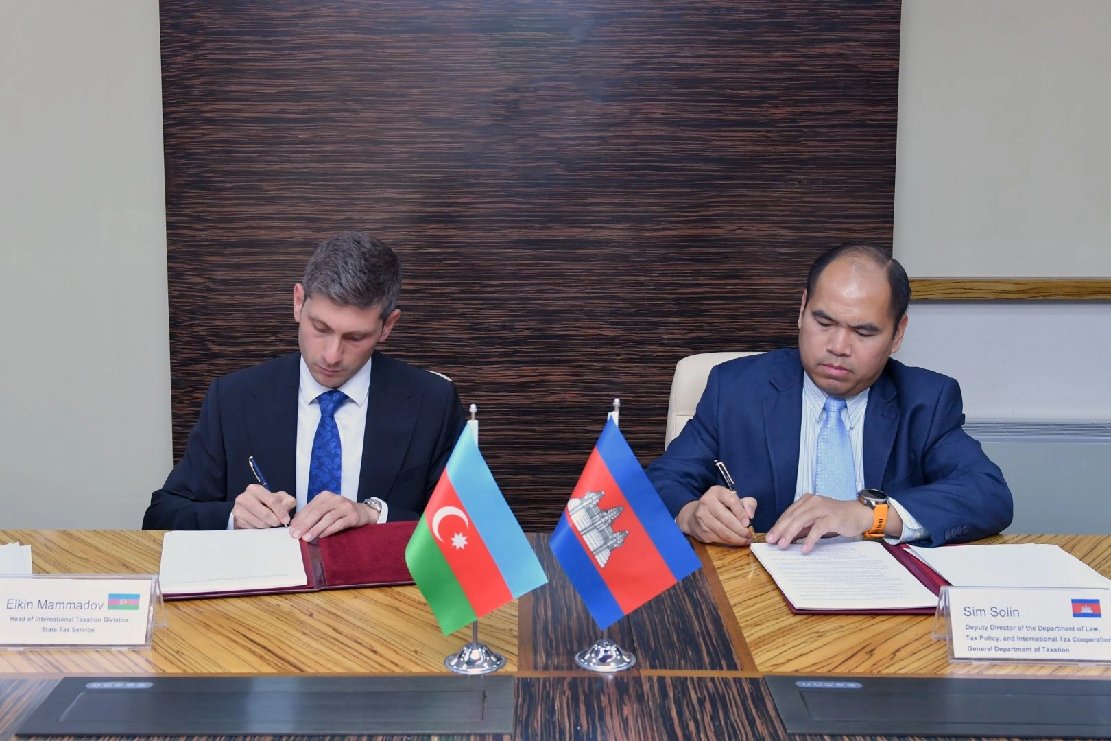 Azerbaijan, Cambodia move to eliminate double taxation (PHOTO)