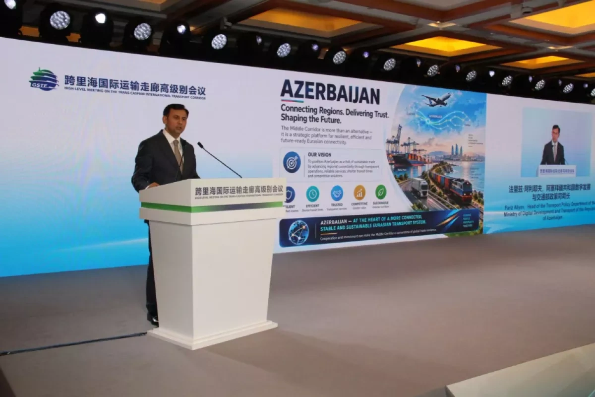 Official: Azerbaijan expects 16 million tons of transit cargo this year