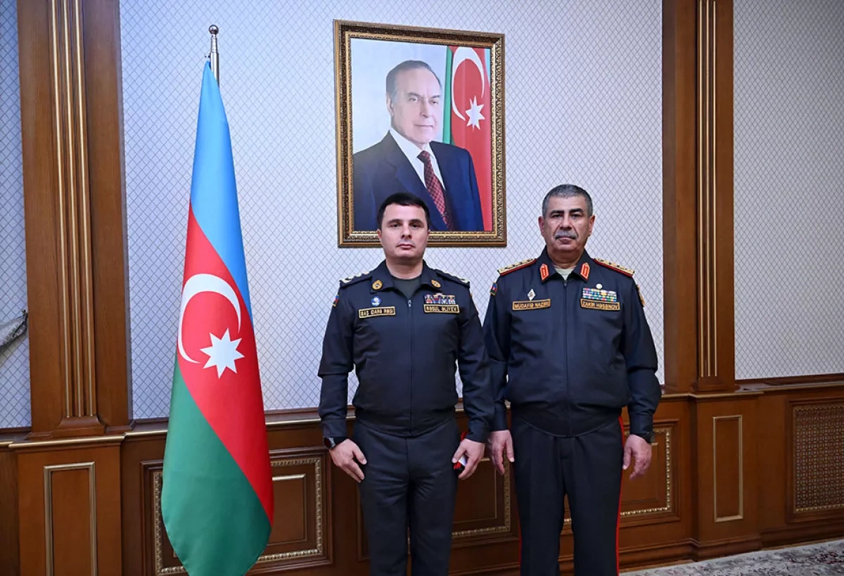 Azerbaijan's minister of defence meets promoted officers PHOTO