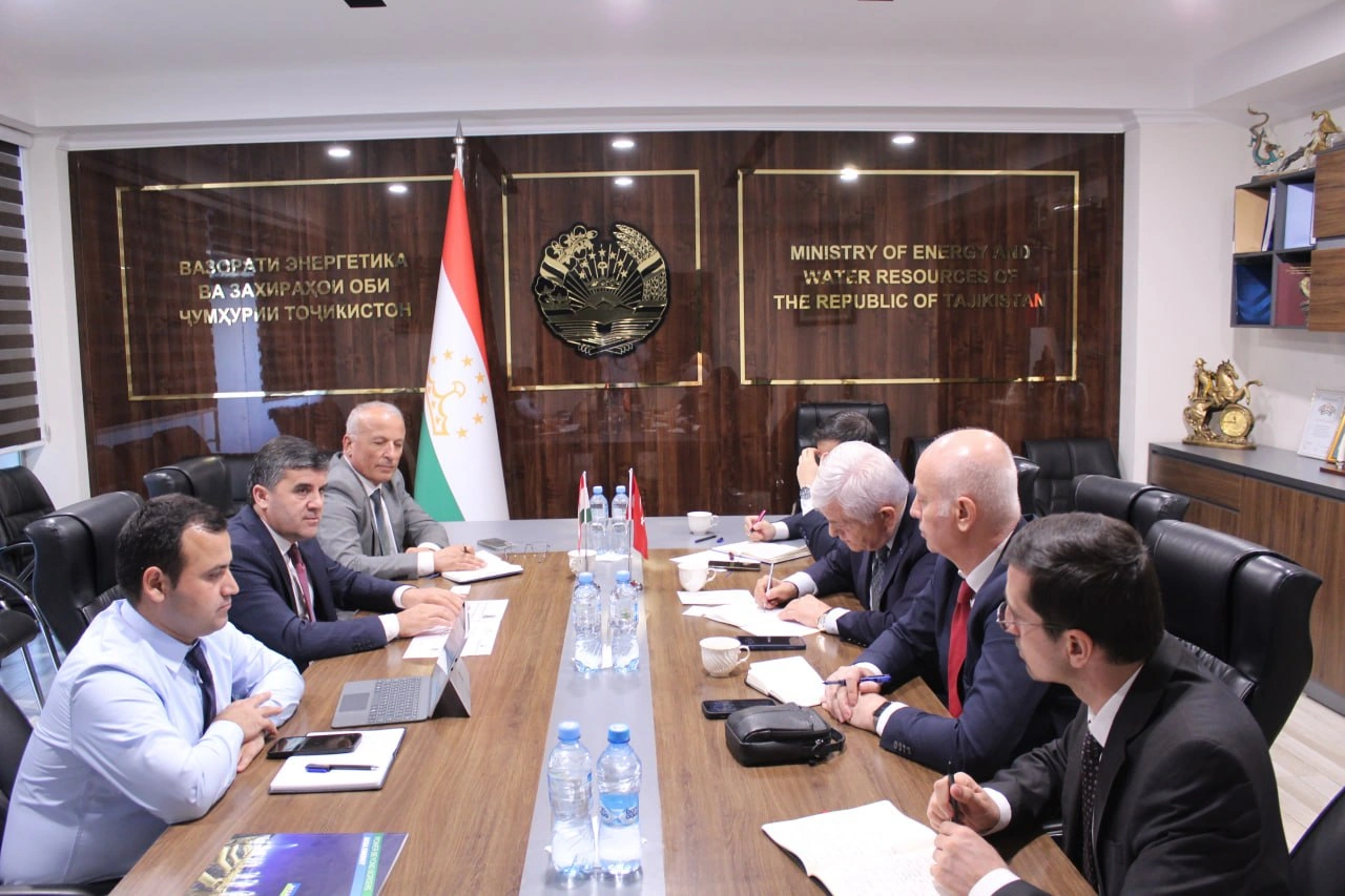 Tajikistan seeks Turkish investment in energy sector