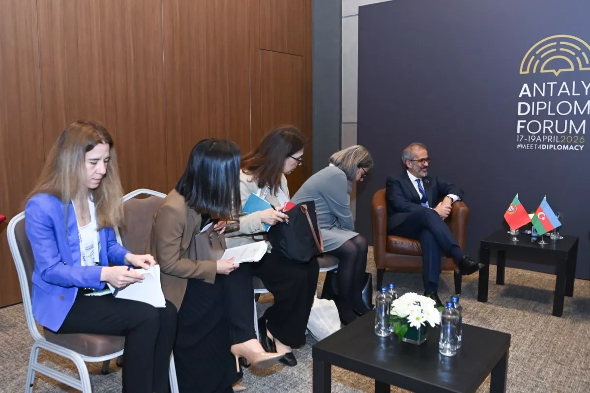 Azerbaijan, Portugal discuss expanding ties at Antalya forum PHOTO