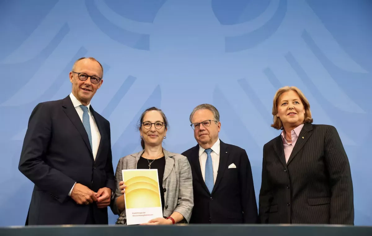 Germany weighs retirement age hike, new investment-driven pension fund