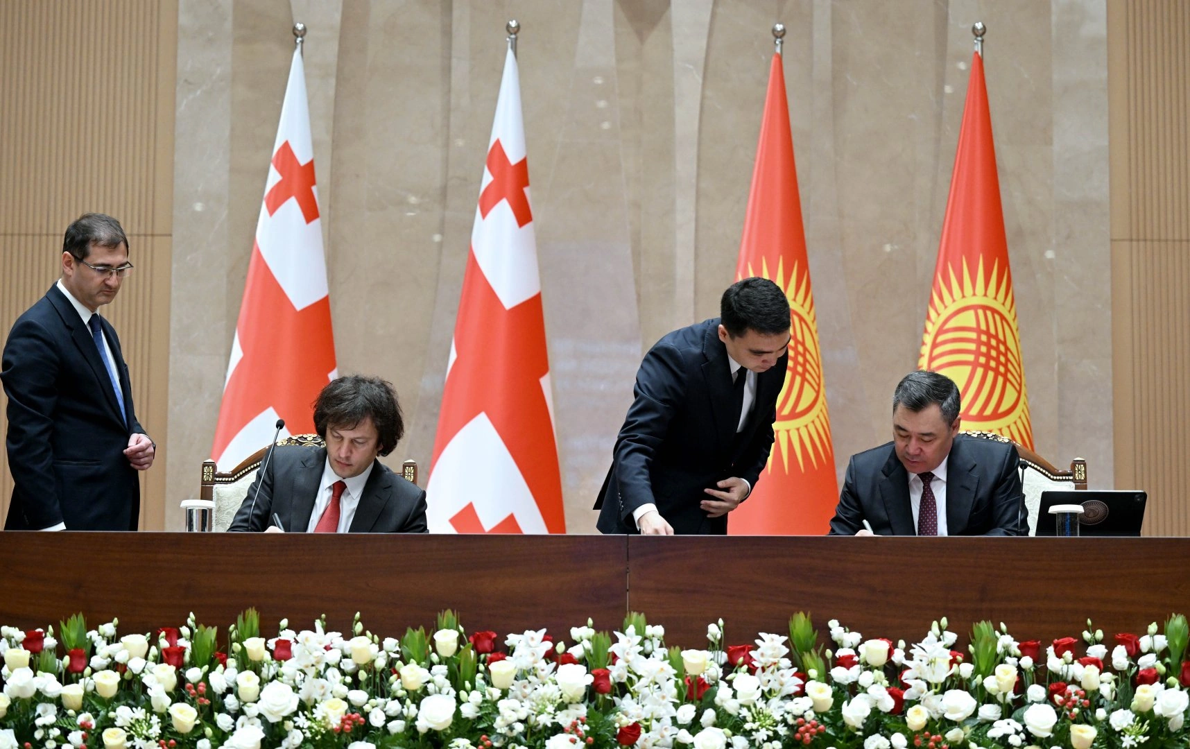 Kyrgyzstan and Georgia sign series of bilateral documents