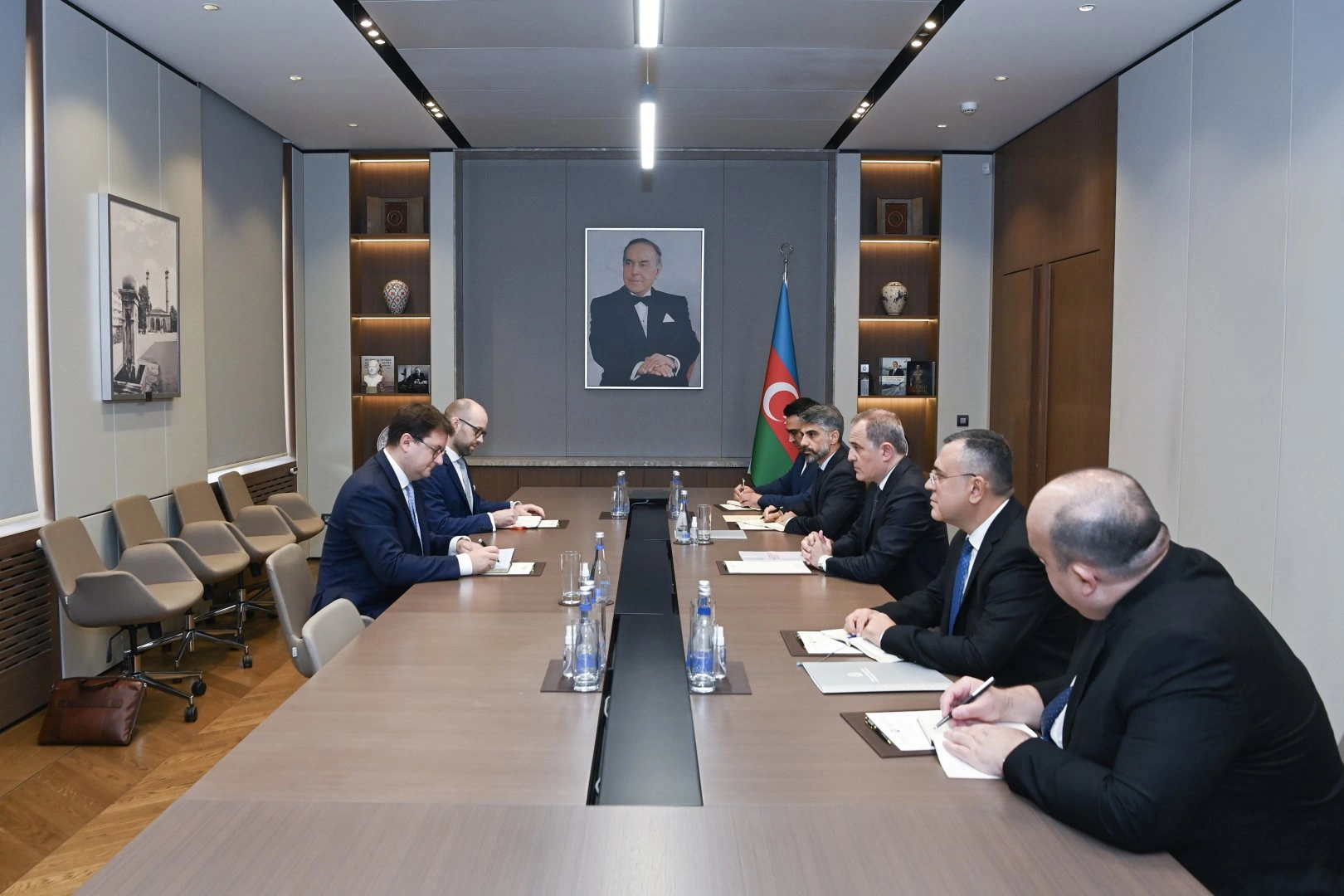 Azerbaijani FM receives newly appointed Austrian ambassador (PHOTO)