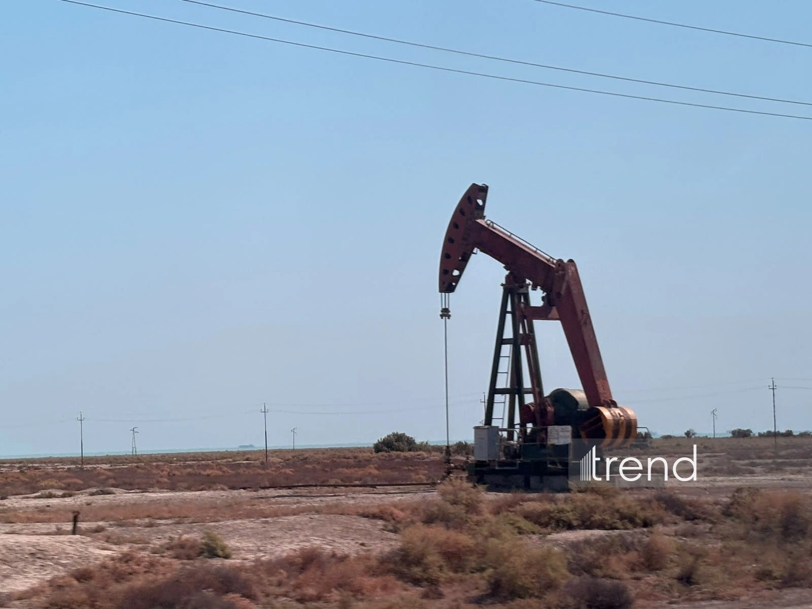 Azerbaijani oil moves up in price