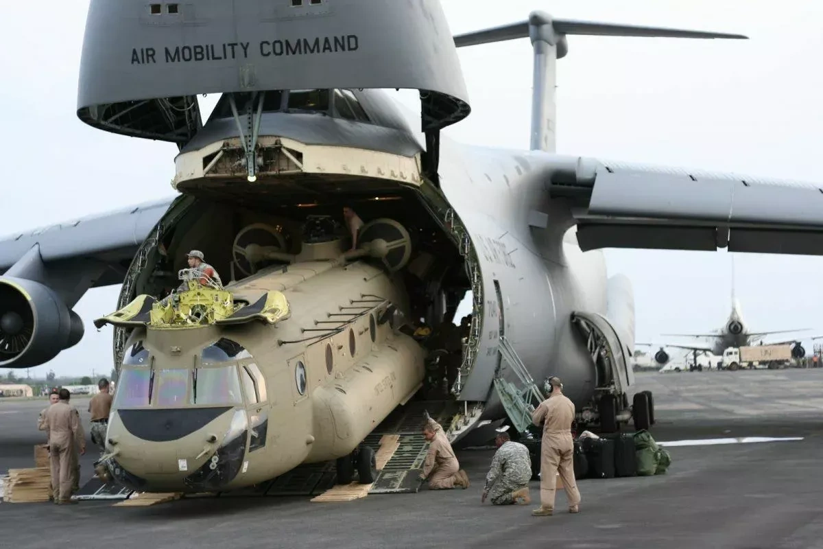 US deploys military assets rescue teams to quake-hit Venezuela