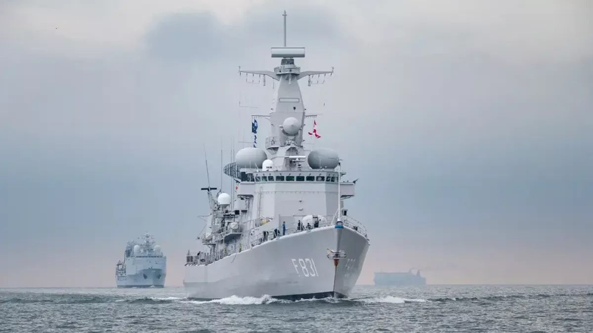 Netherlands redirects frigate toward Strait of Hormuz