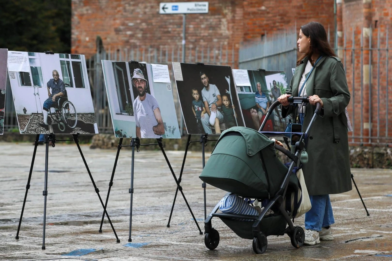 Azerbaijani NGO holds Milan photo show on landmines left after conflict (PHOTO)