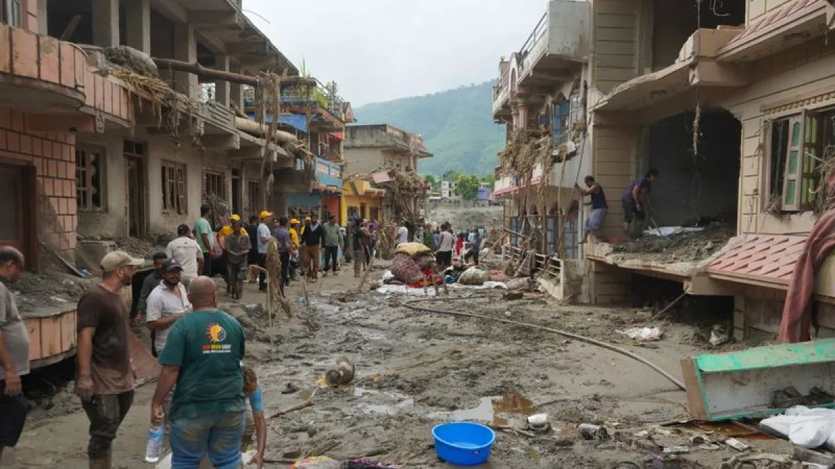 Flood death toll in Nepal, Tibet passes 1,000
