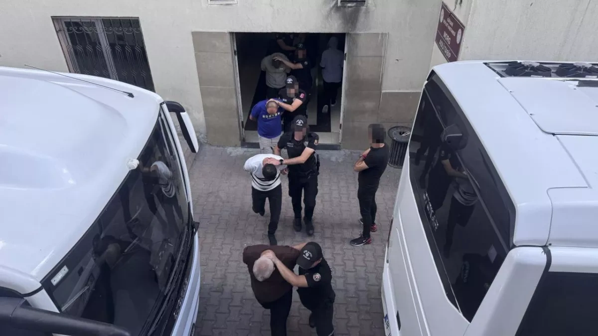 Türkiye detains 178 in major crackdown on organised crime networks