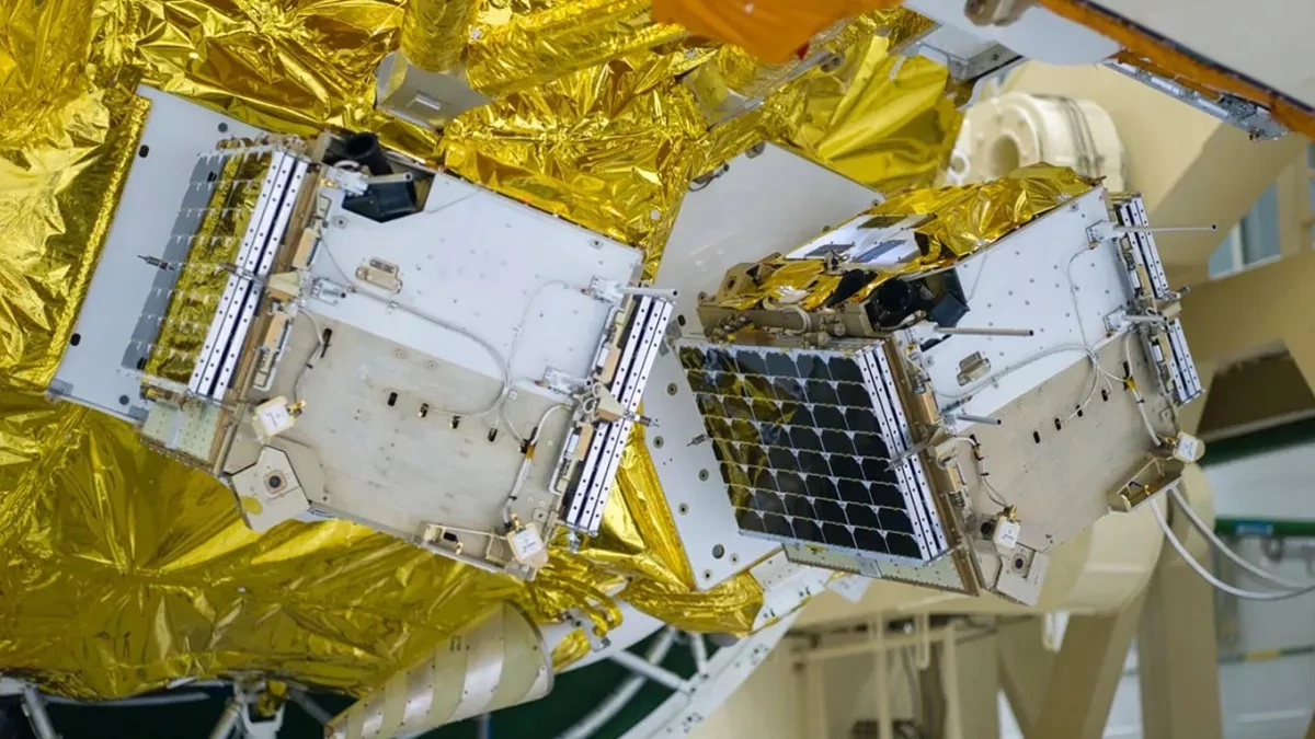 First “Russian Starlink” satellite burns up after failing orbit raise