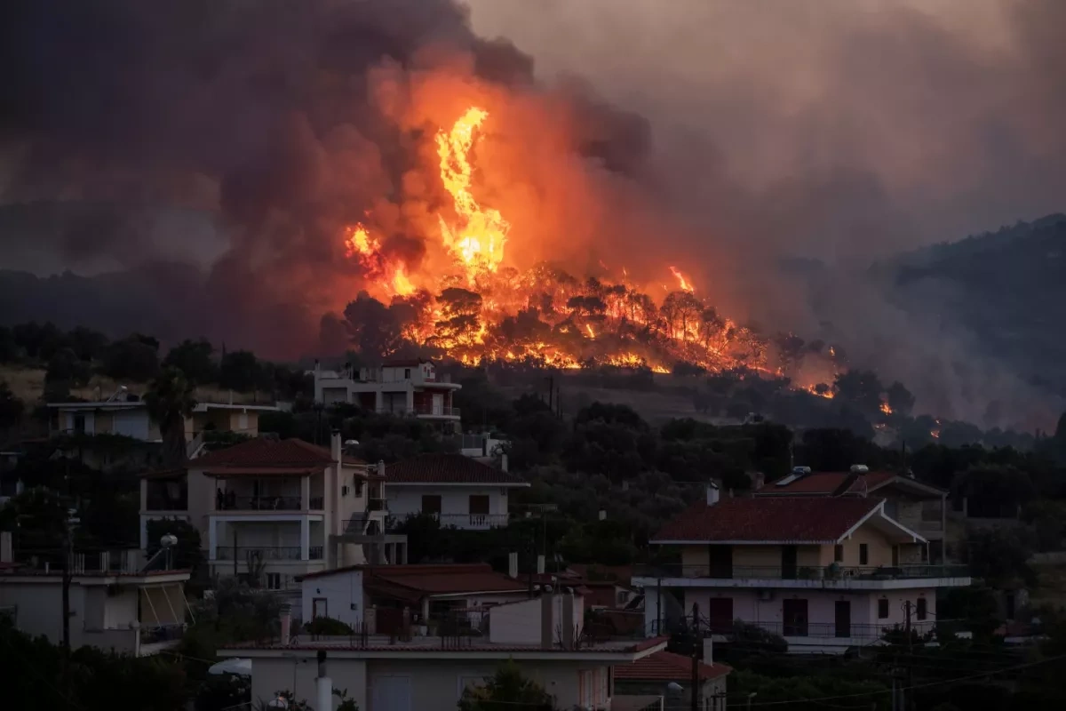 Greece deploys satellite network to strengthen wildfire response