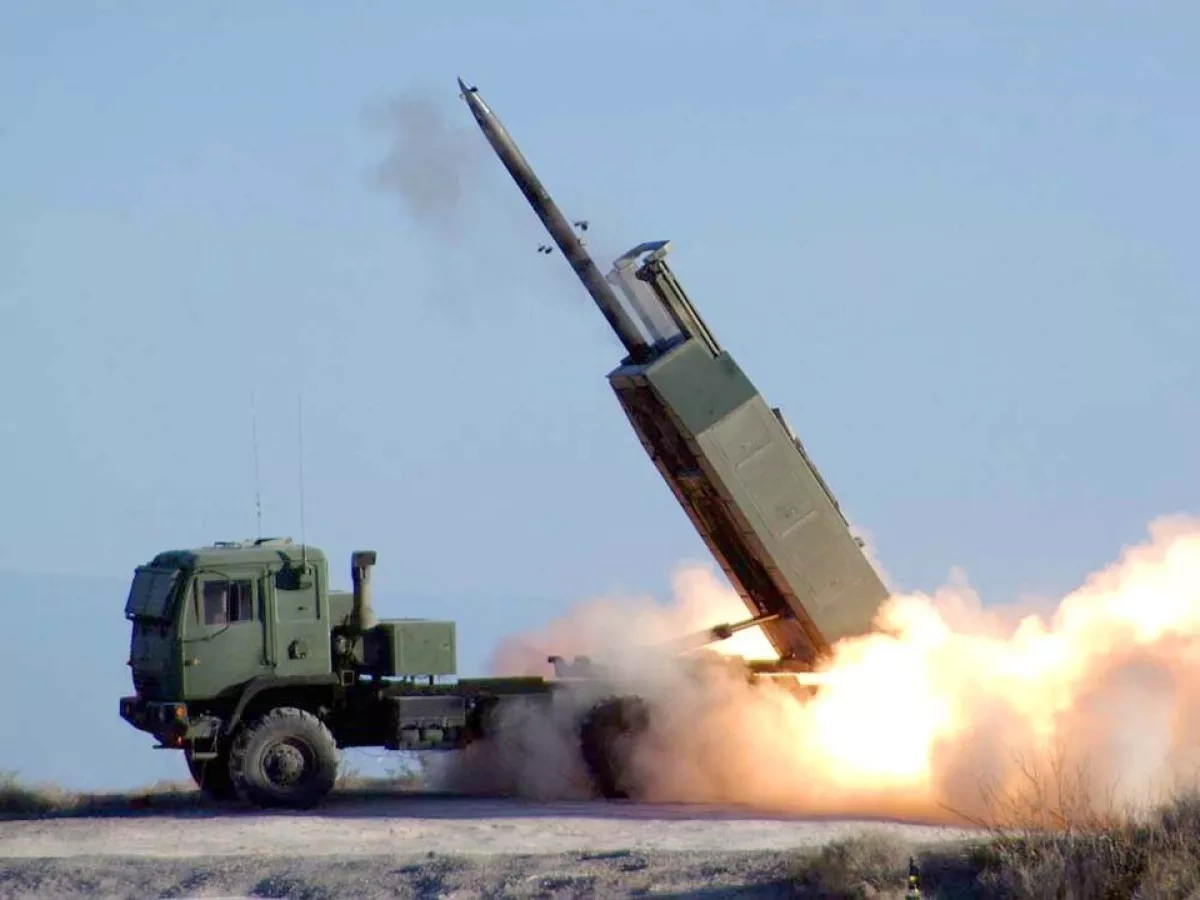 NYT: Ballistic missiles launched from Bahrain toward Iran VIDEO