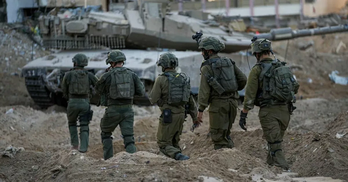 Israeli military parents urge halt to Lebanon ground offensive