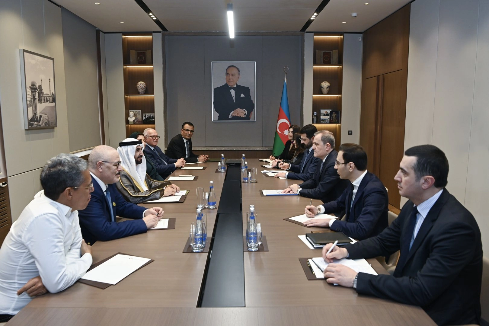 Azerbaijani FM, Arab delegation moot regional security in Middle East, S. Caucasus (PHOTO)