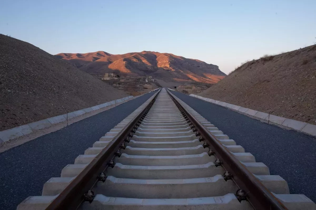 President: Iran to complete Rasht–Astara railway deal by March 2026