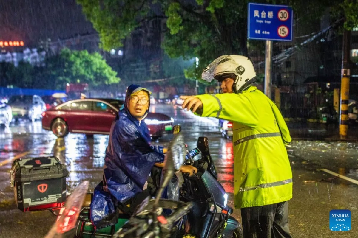 Powerful storm kills 11 in China’s Hubei province PHOTO