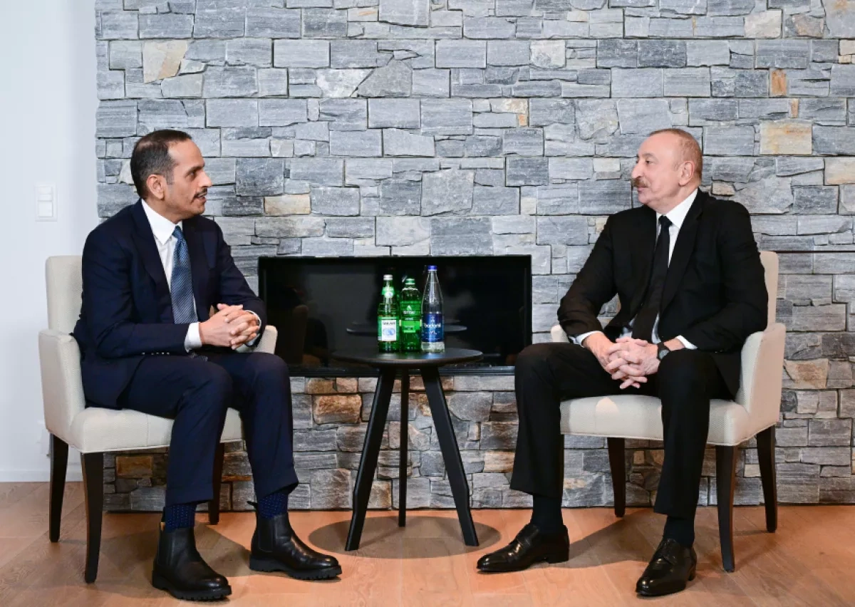 Azerbaijan, Qatar discuss bilateral ties, Syria energy support in Davos PHOTO