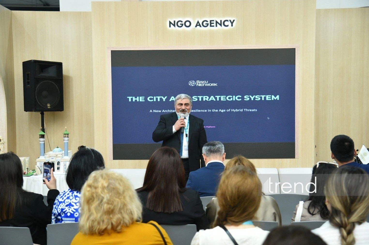 WUF13 hosts panel discussion on “City as Strategic System” (PHOTO)